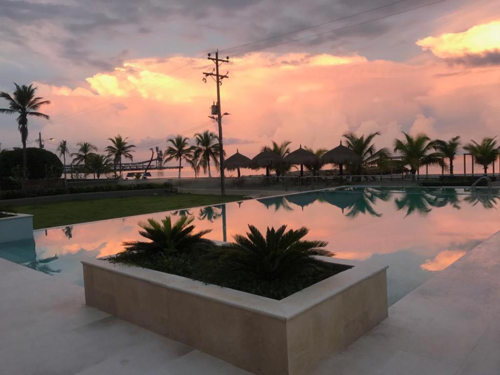 Loa Tolu By Bernalo Hotels Exteriér fotografie